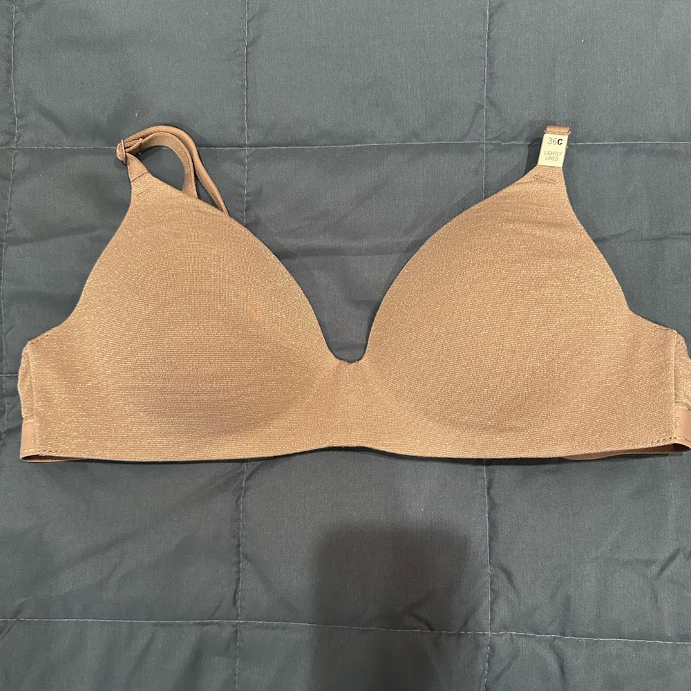 NWT Victorias Secret Pink Sparkly taupe Bra Size 36C